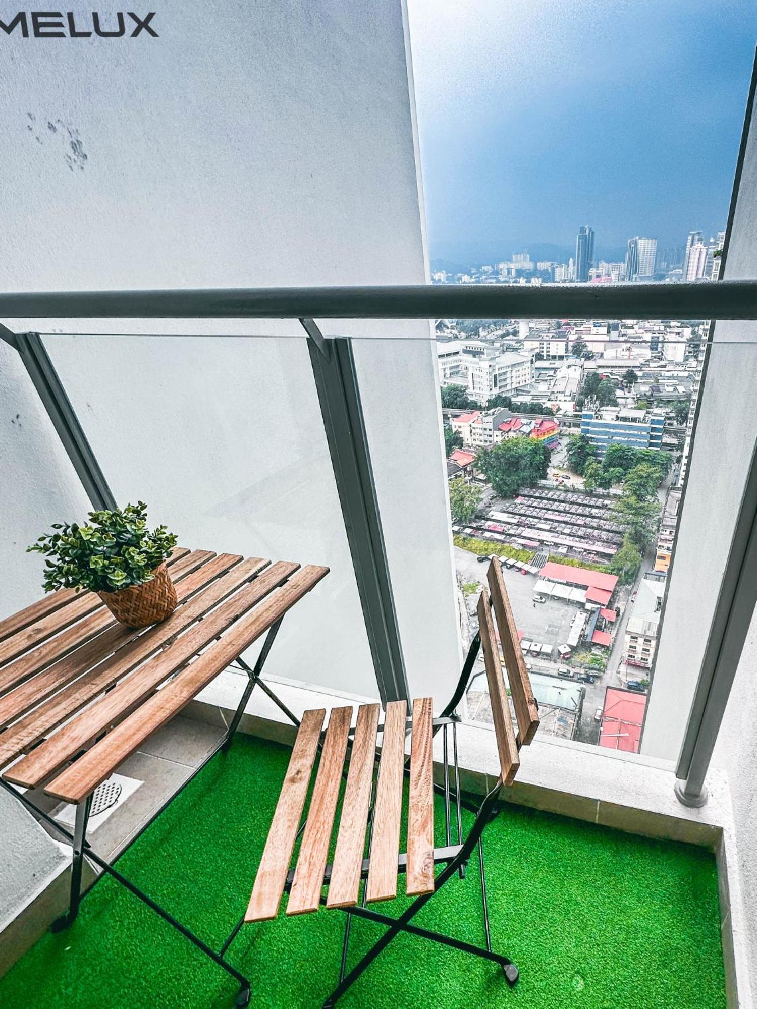 Tr Residence Wtc Titiwangsa Monorail Mrt Station Klcc Hkl Ijm Bukit Bintang Kuala Lumpur Exterior foto